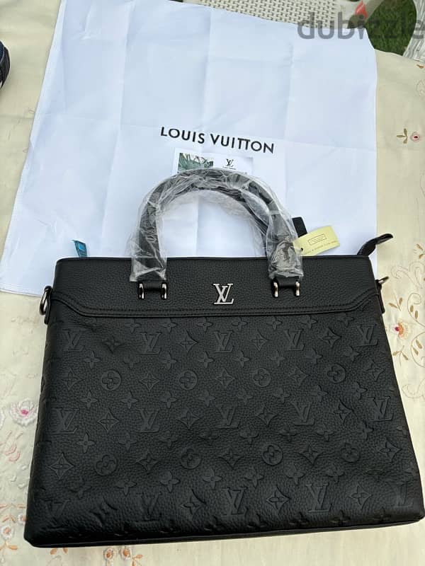 Louis Vuitton labtop luxury bags 0