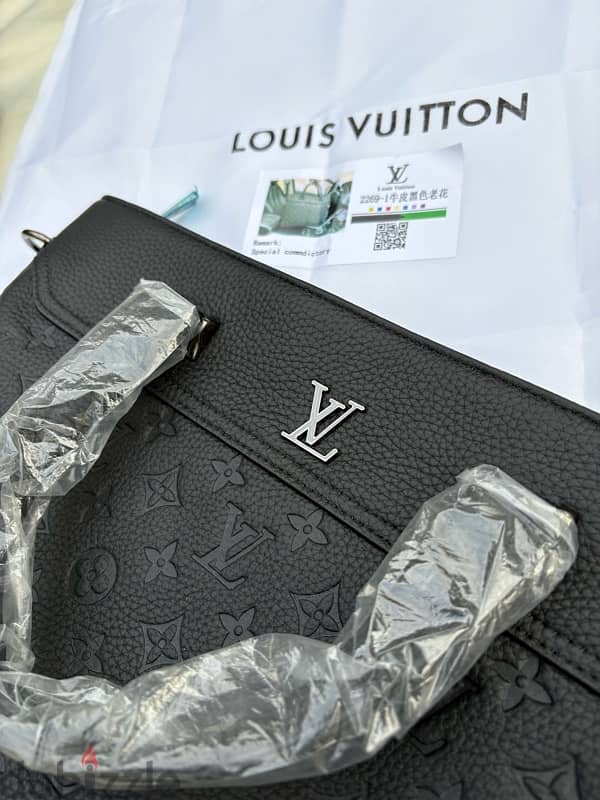 Louis Vuitton labtop luxury bags 1