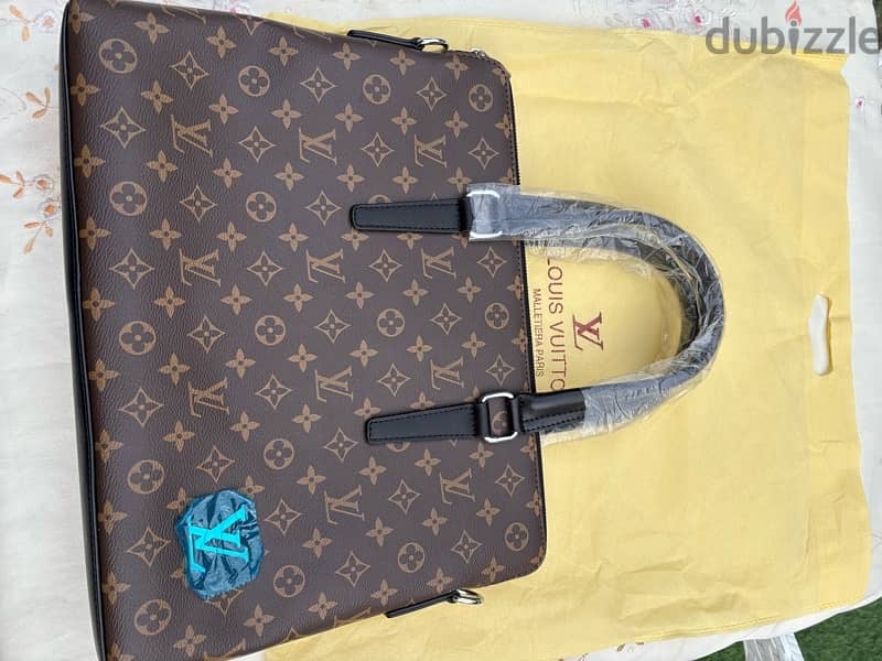 Louis Vuitton labtop luxury bags 5