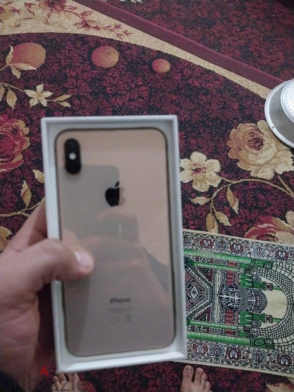 ايفون xs max 64 جيجا 2