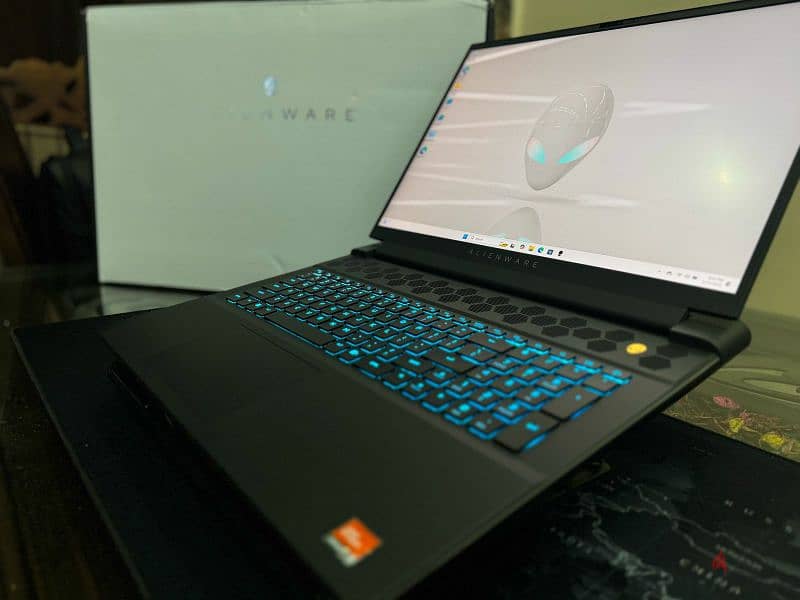 Alienware m18 وحش الجيمنج والجرافيك 2