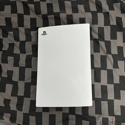 PLAYSTATION 5 825GB