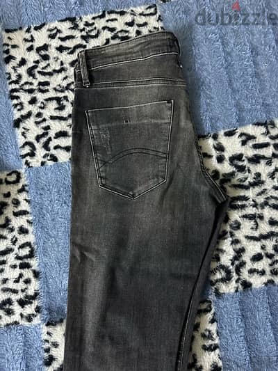 original tommy hilfiger grey jeans جينز تومي اصلي