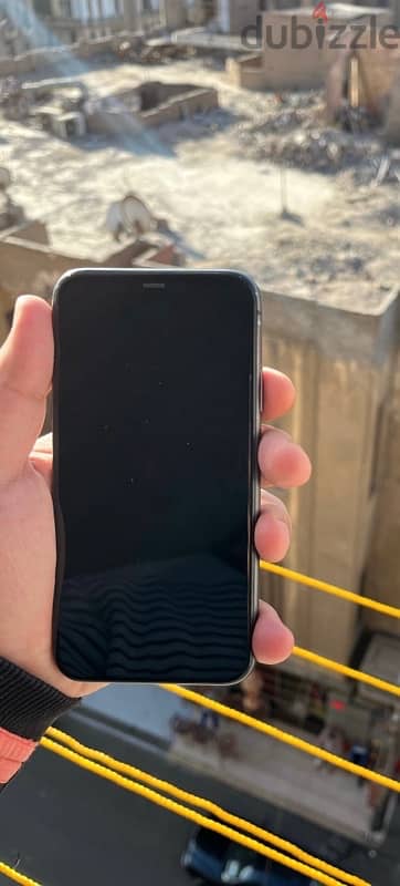 للبيع iphone 11 بحاله جيده جداا بالكرتونه 1