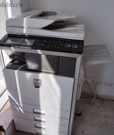 ماكينه تصوير وطباعه الوان حاله الزيروSharp Color Multi-Function-Copier