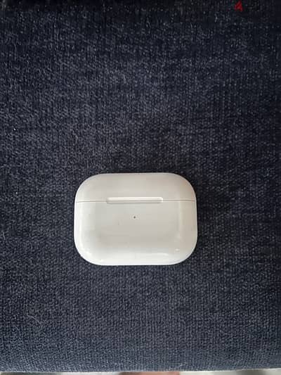 Airpods Pro 1st Gen with Magsafe charging case