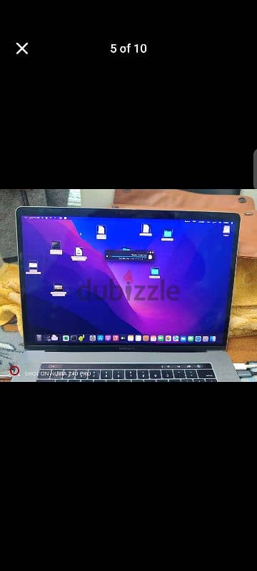 macbook pro 2016 touch bar 15-inch  Cor i7 Ram 16 7