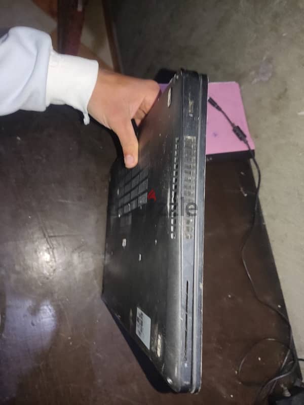 Dell Precision 3510 1