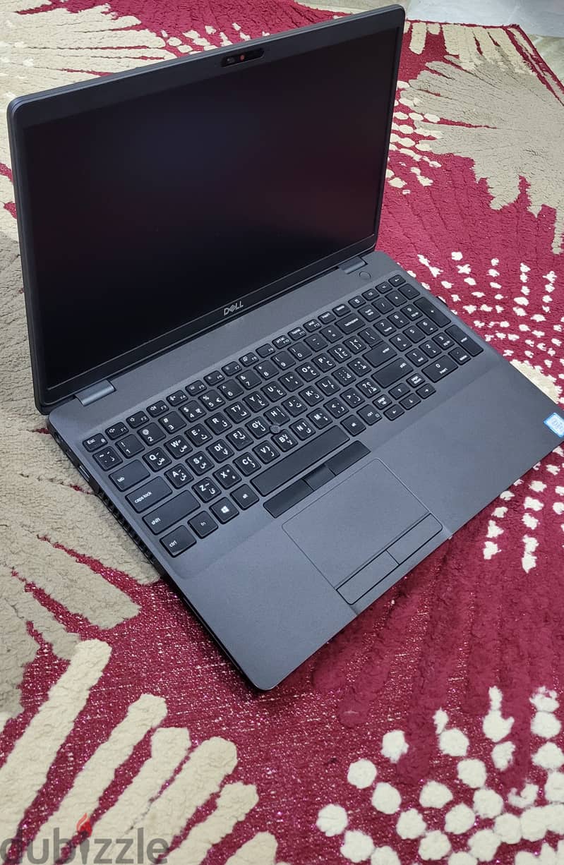 dell 5500 i5 th8  ram 16 & ssd 512 3