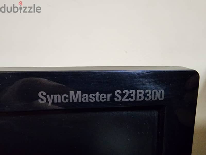 للبيع شاشه سامسونج 23 بوصه  SyncMaster S23B300 3