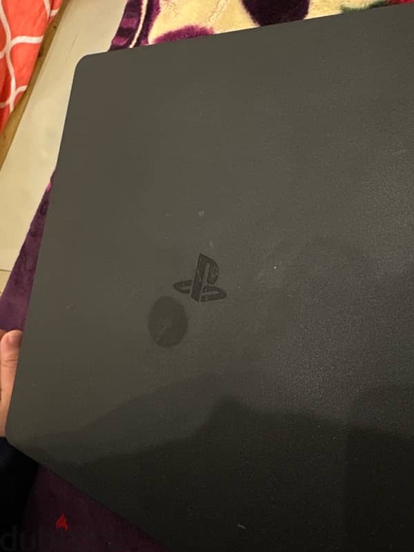 ps4 slim 1