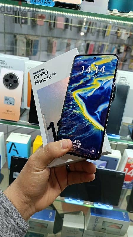 Oppo Reno 12 5g . . 12/512 2