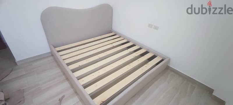 New Modern Bed 1