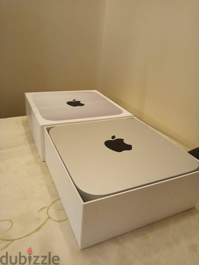 mac mini m1 حالة ممتازة 4