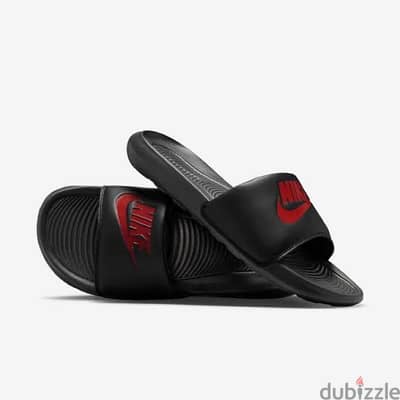 nike’s victori one men’s slides