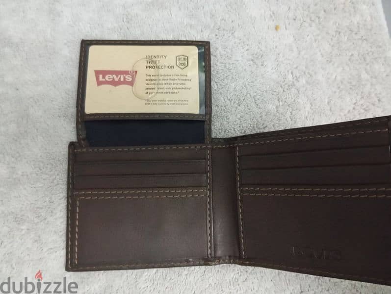 Levi's Wallet 2