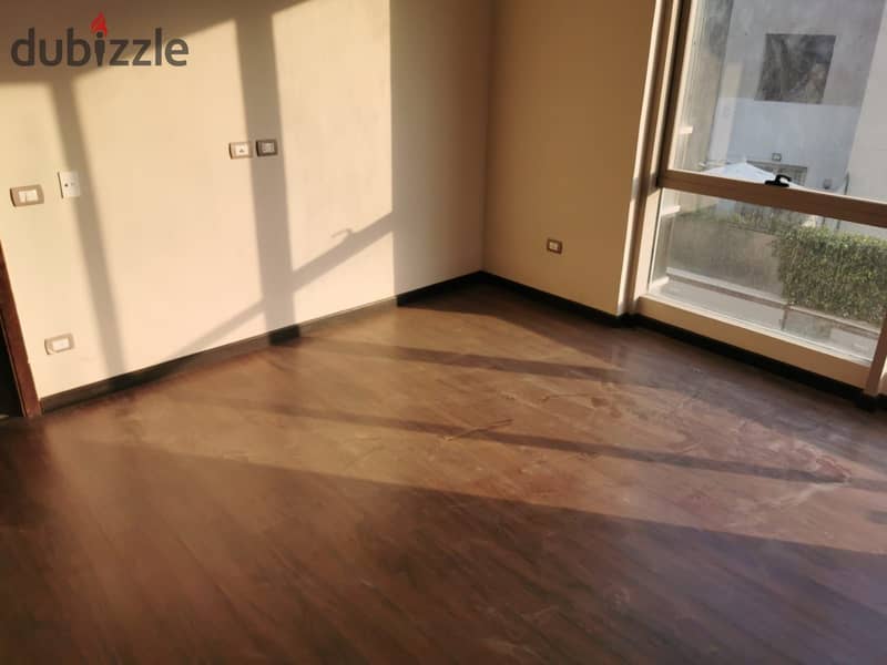 Apartment 200m with kitchen rent Compound Galleria Moon Valley 0