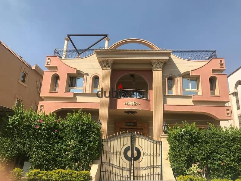 Luxury Villa for Sale  in Al Yasmeen Compound Sheikh Zayed , 4 Floors Spacious with High-End Finished 0