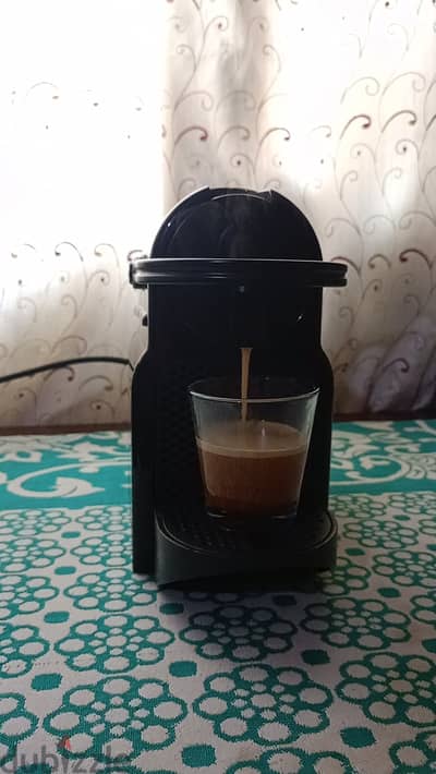 مكنة قهوة نيسبرسو nespresso