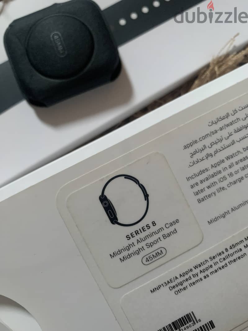 Apple Watch s8 45MM 6