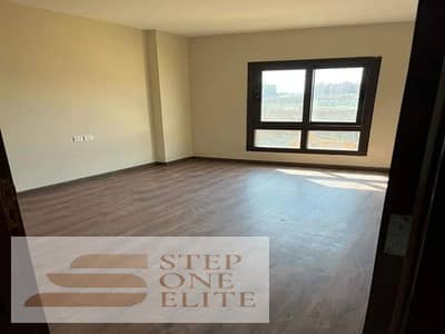 Apartment for sale (3 rooms + 2 bathrooms) fully finished near Madinaty