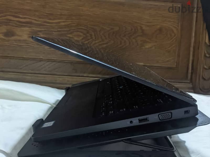 لابتوب Dell latitude 5491 core i7 8th بكارتين شاشة 3