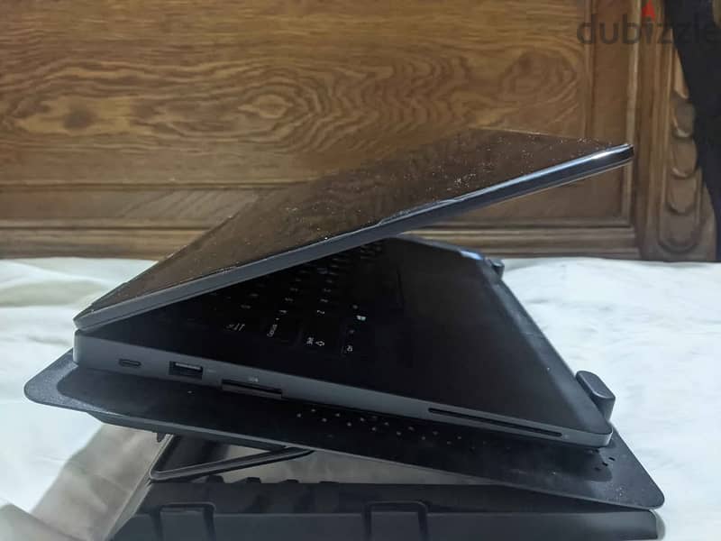 لابتوب Dell latitude 5491 core i7 8th بكارتين شاشة 4