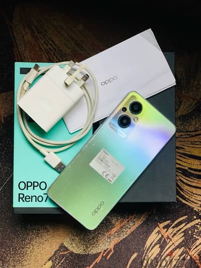 oppo reno 7 z 5g معاه جميع مشتملاته