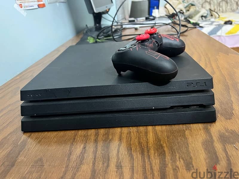 بلايستيشن فور برو Ps4 pro استعمال شخصي 1 وارد من الامارات 0