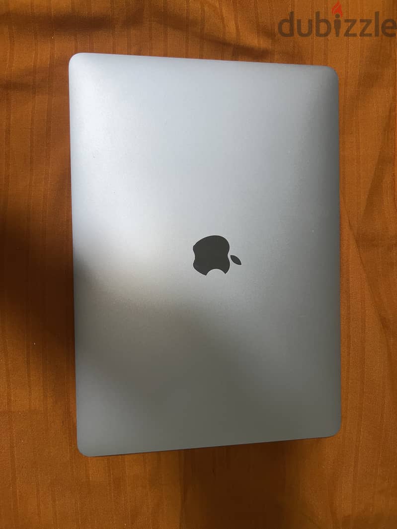 MacBook pro 2019 256 ssd 0