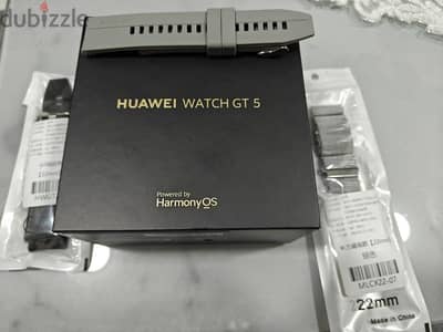 Huawei watch GT 5 with 3 strap free