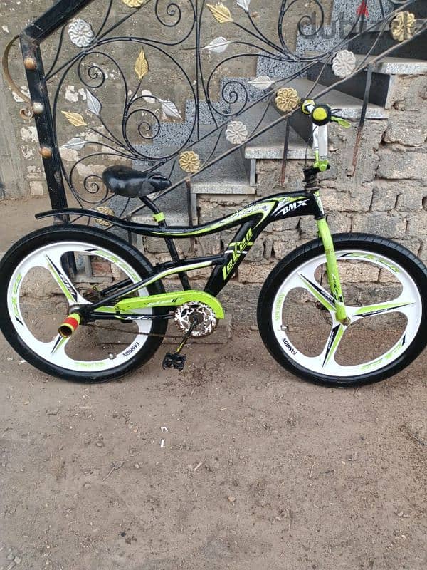 دراجه Bmx نيجر للبيع مقاس 26 0