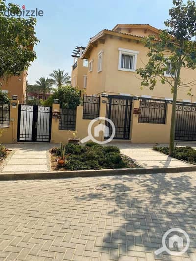 Villa For Sale Ready To Move Fully Finished in Hyde Park New Cairo