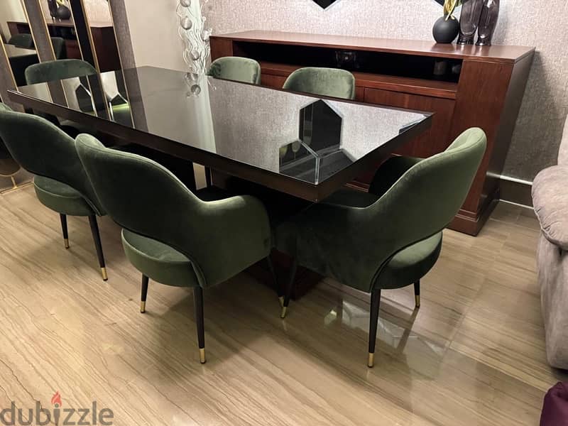 Full dining room 6