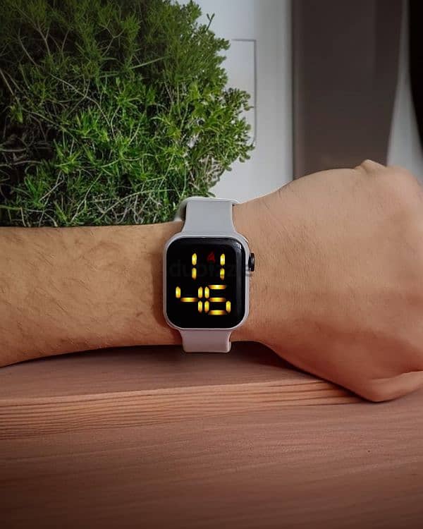 digital watches / ساعات ديجيتال 1