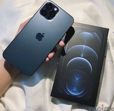 iphone 12 pro max وتربروف معاه حاجته كلها متفتحش ومفيش عليه ضرايب