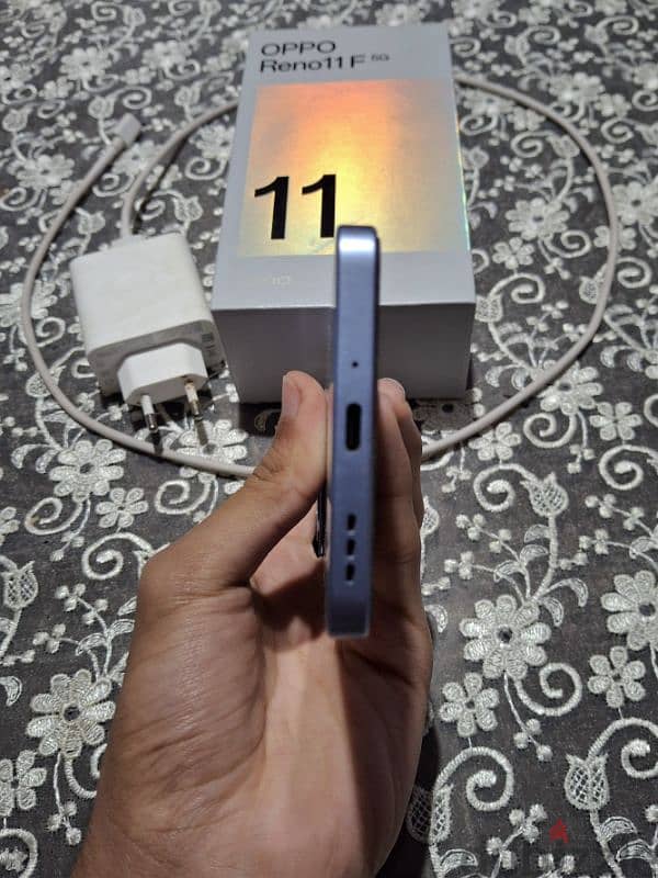 OPPO Reno 11F 4