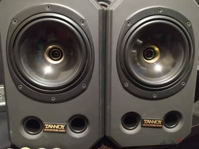 Tannoy system 600 studio monitors