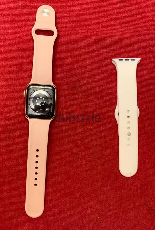 Appel watch series 6 size 44m ساعه ابل سيريس 6 مقاس 44  بطاريه :-100% 4