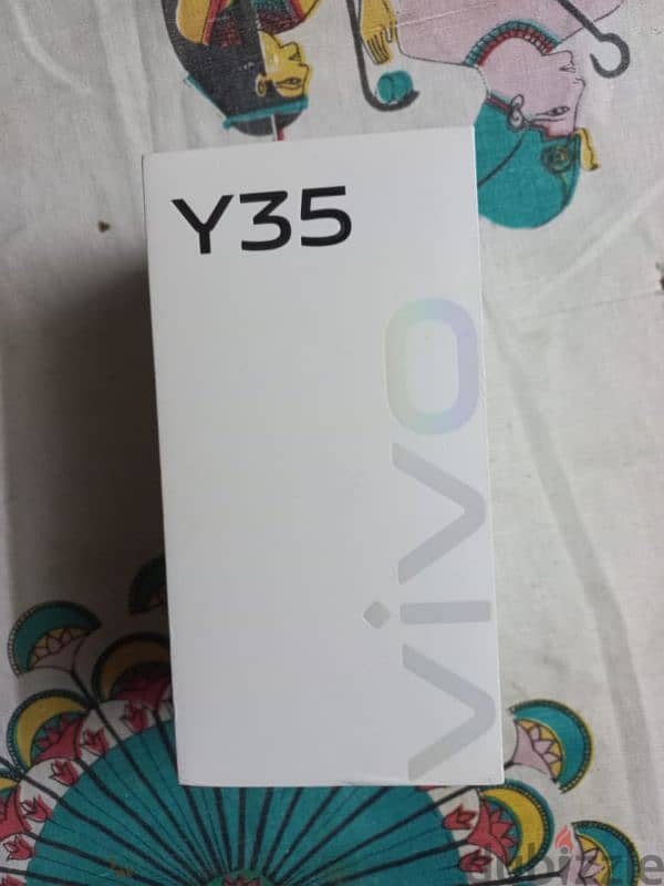 vivo y35s 2