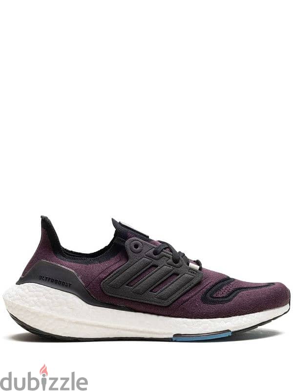 ULTRABOOST 22 SHADOW MAROON 43 1/3 2