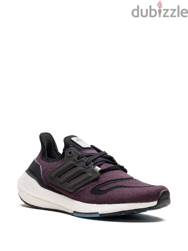 ULTRABOOST 22 SHADOW MAROON 43 1/3 3