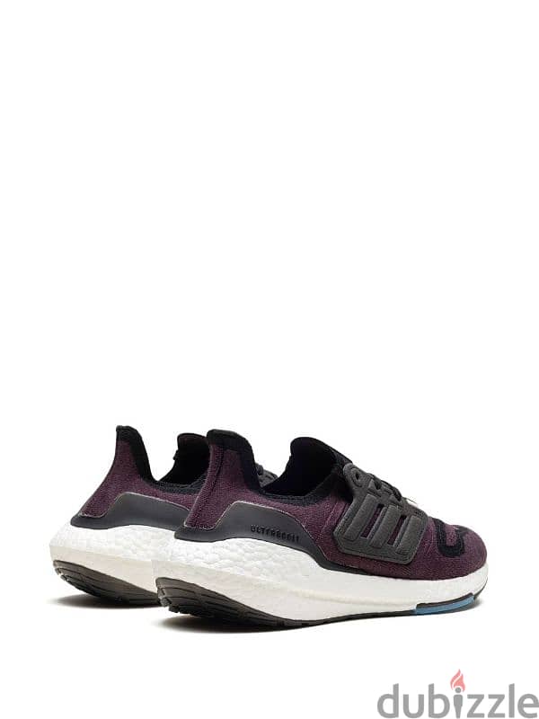 Adidas Ultraboost 22 Shadow Maroon 43 1/3 4