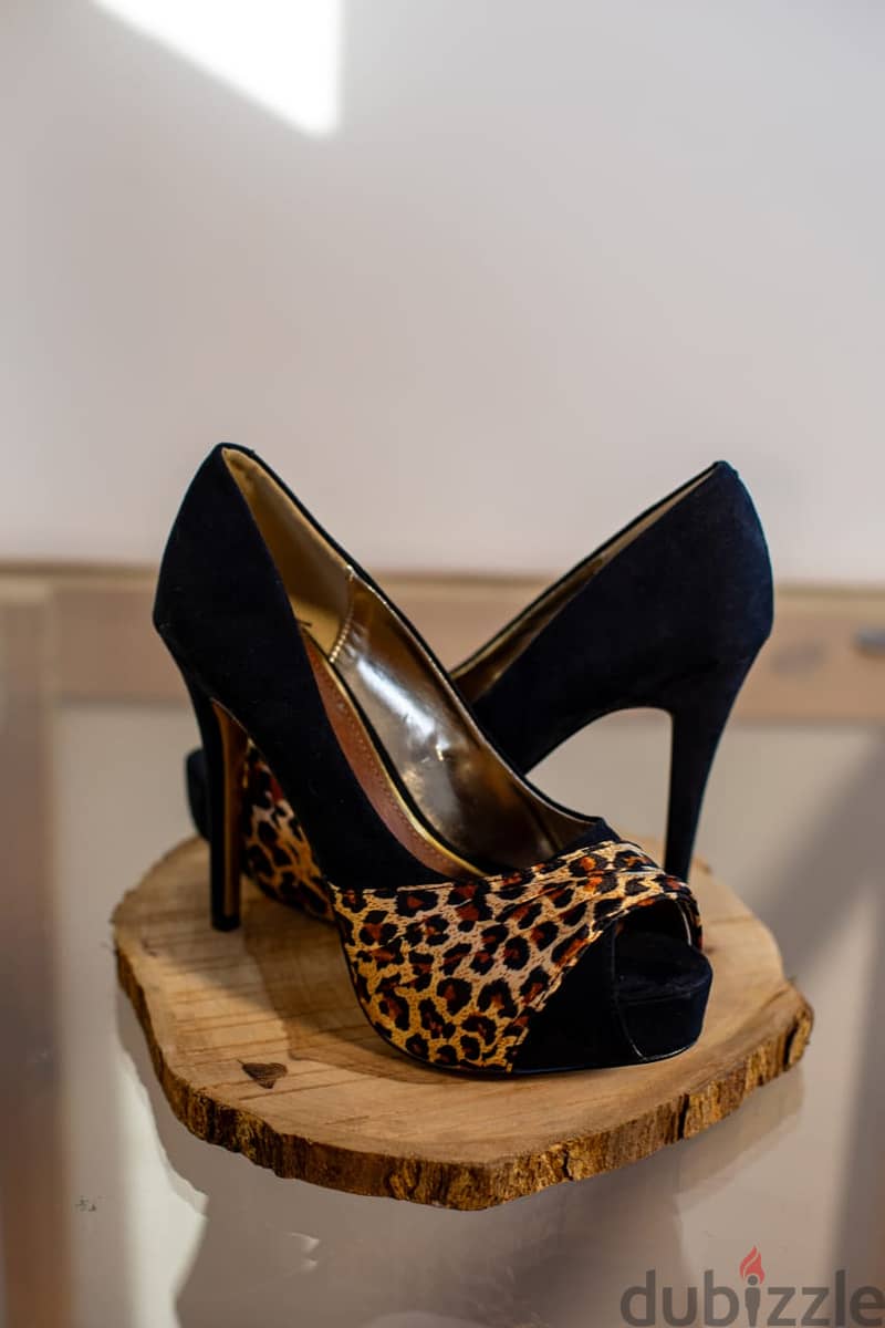 Milano Black heeled Pumps حذاء ميلانو اسود كعب عالي 2