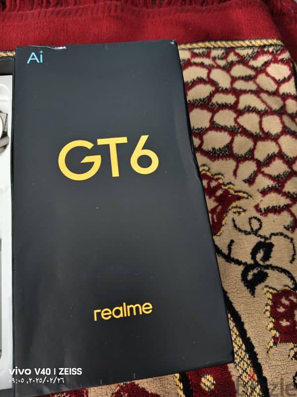 Realme GT 6 2