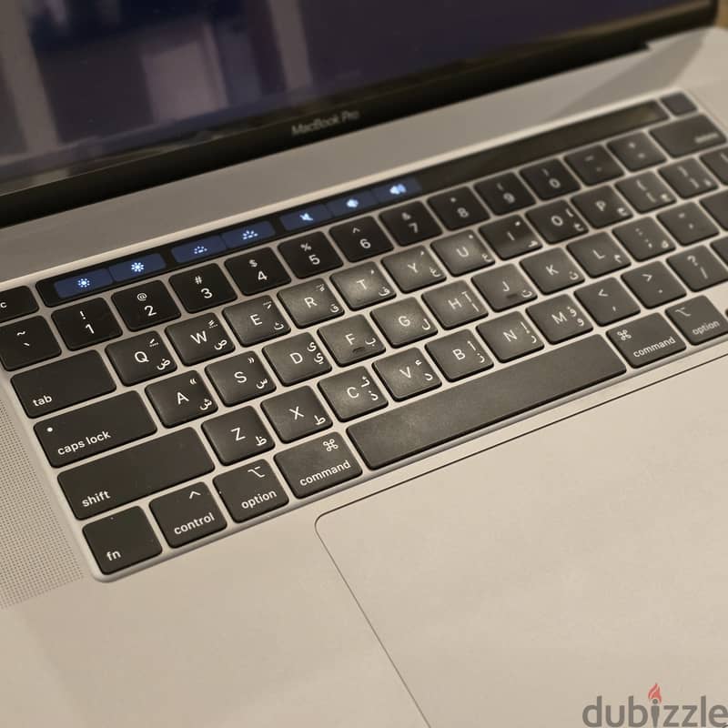 MacBook Pro 16" 2019 3