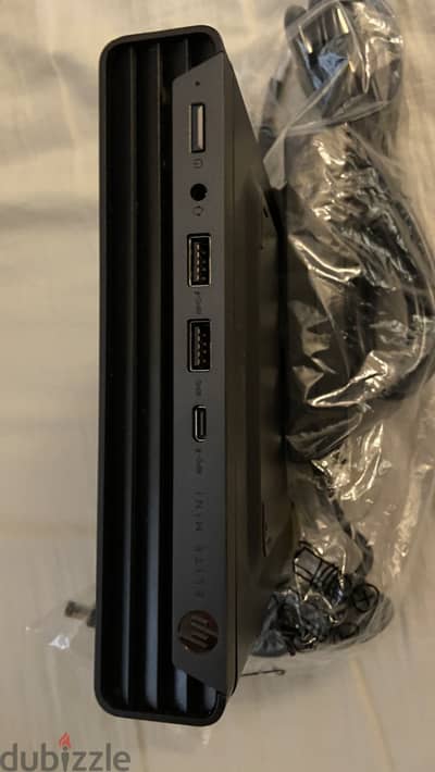 HP Elite Mini 800 G9 Desktop