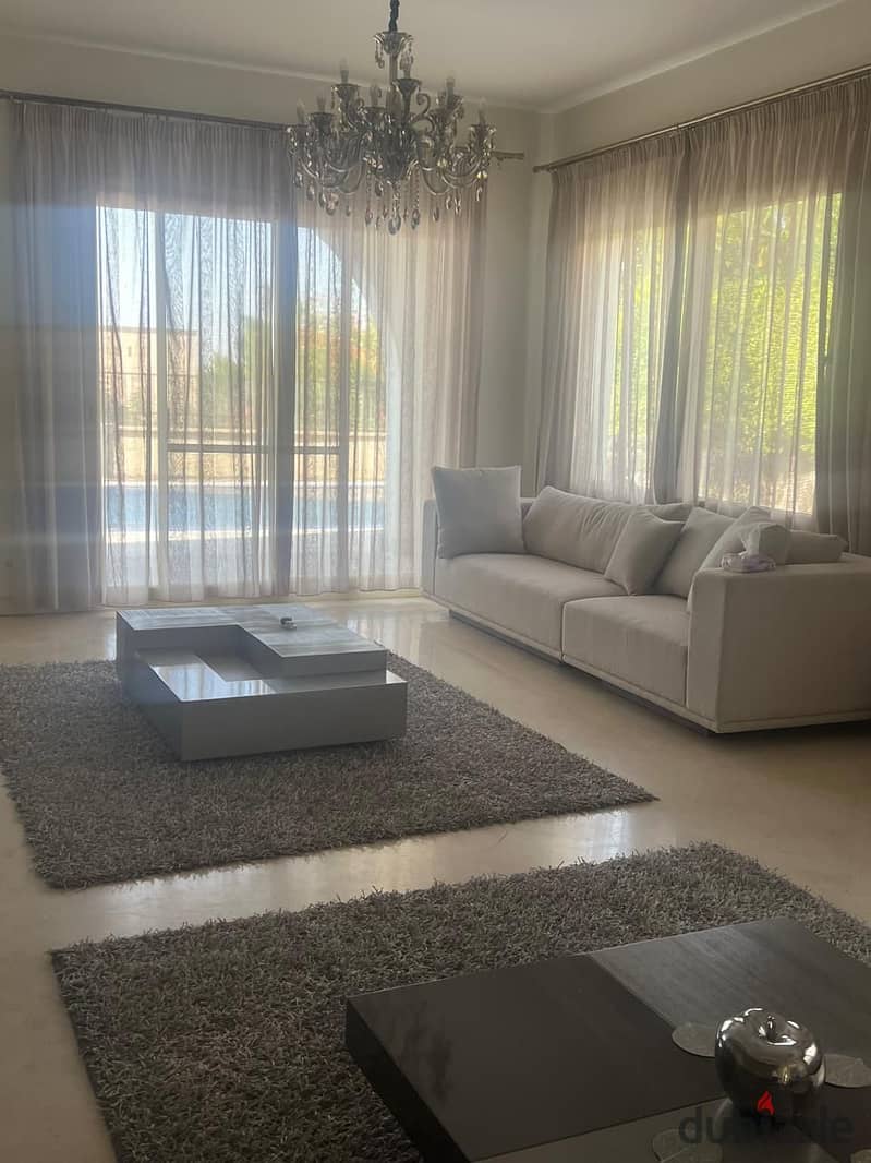 Furnished modern Villa 570m with pool sale in Uptown Cairo Mokattam 0