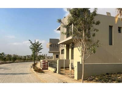 apartment with garden corner for sale at palm hills new cairo