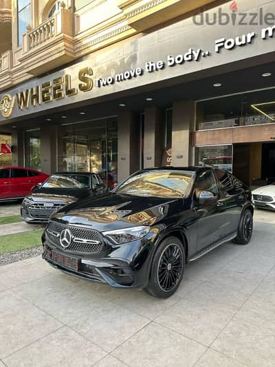 Mercedes-Benz GLC 200 AMG 2025